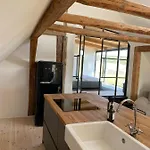 Pallini Apartment *